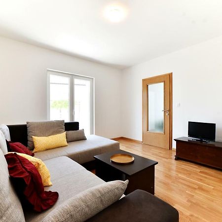 Apartman Hertz 이모츠키 외부 사진