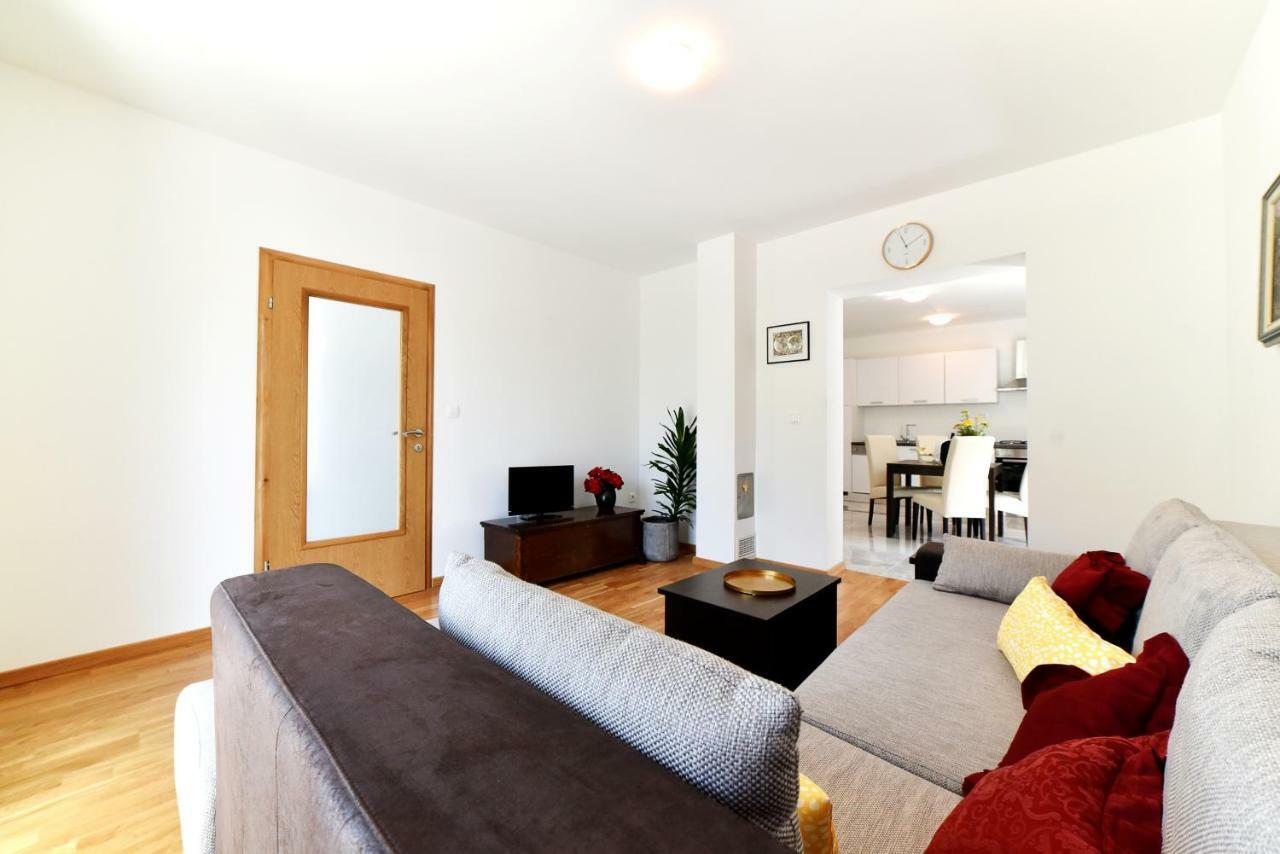 Apartman Hertz 이모츠키 외부 사진